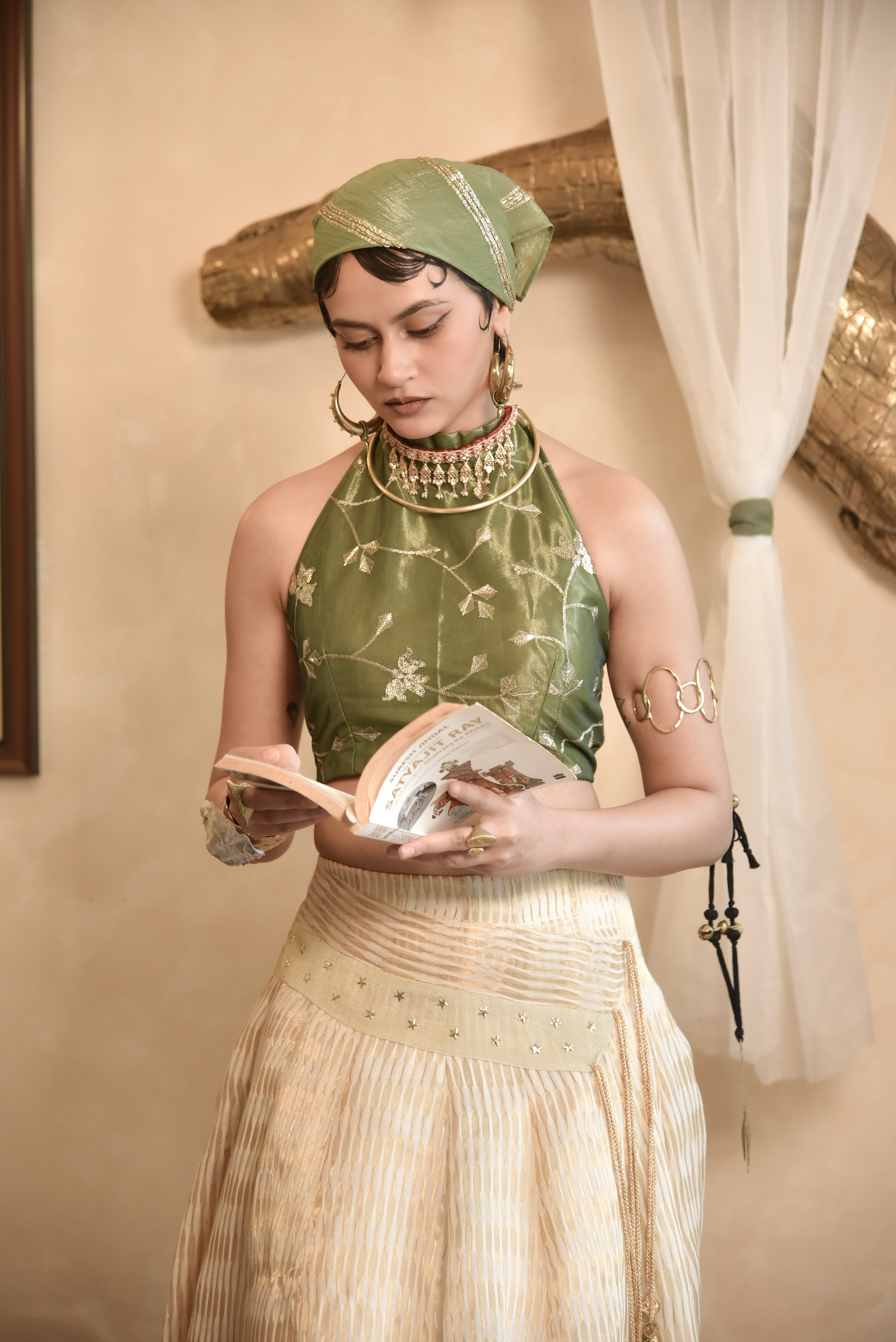 Roop Mithya Lehenga with Bagh Halter Blouse (set of 2)