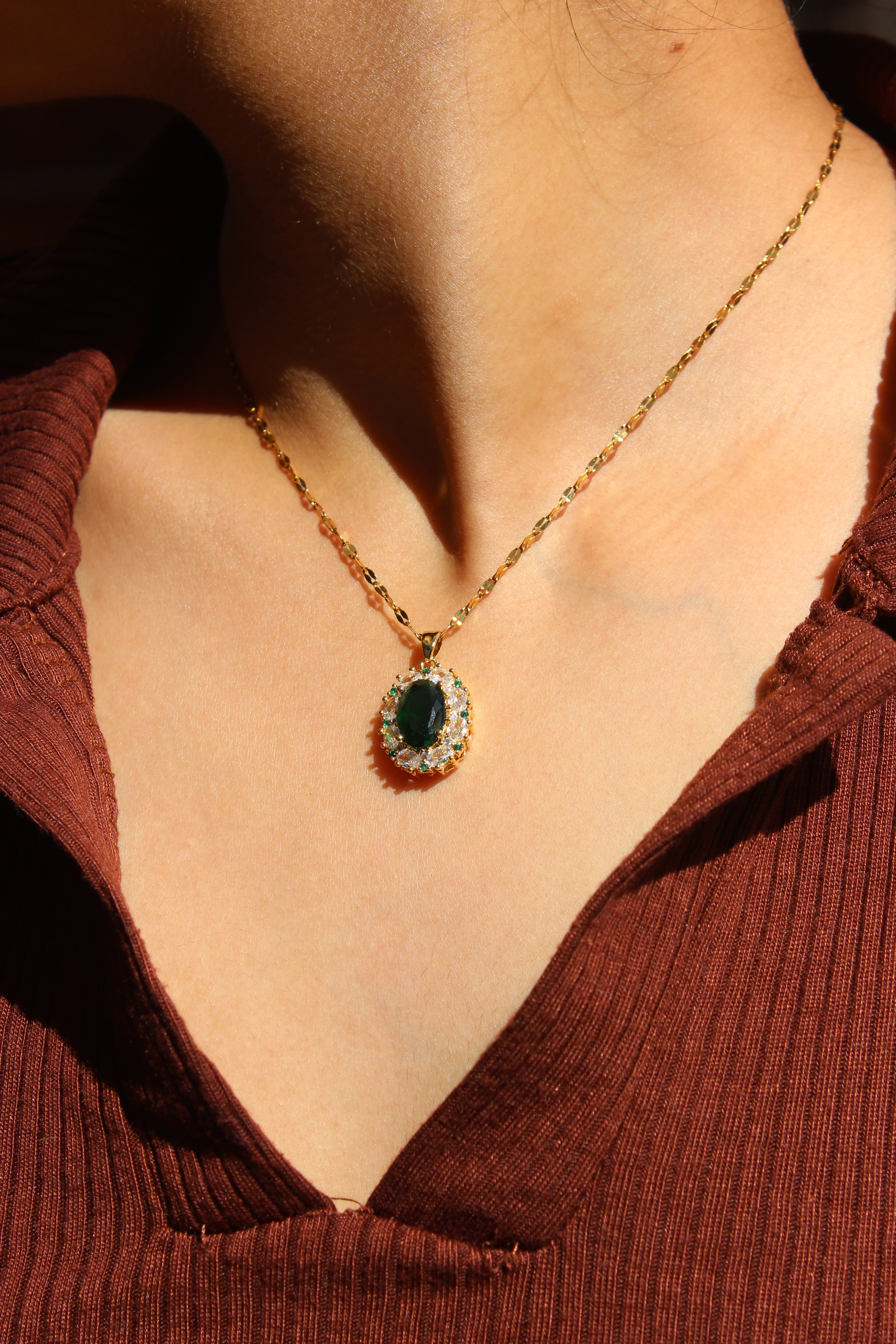 Harita Emerald Pendant Necklace