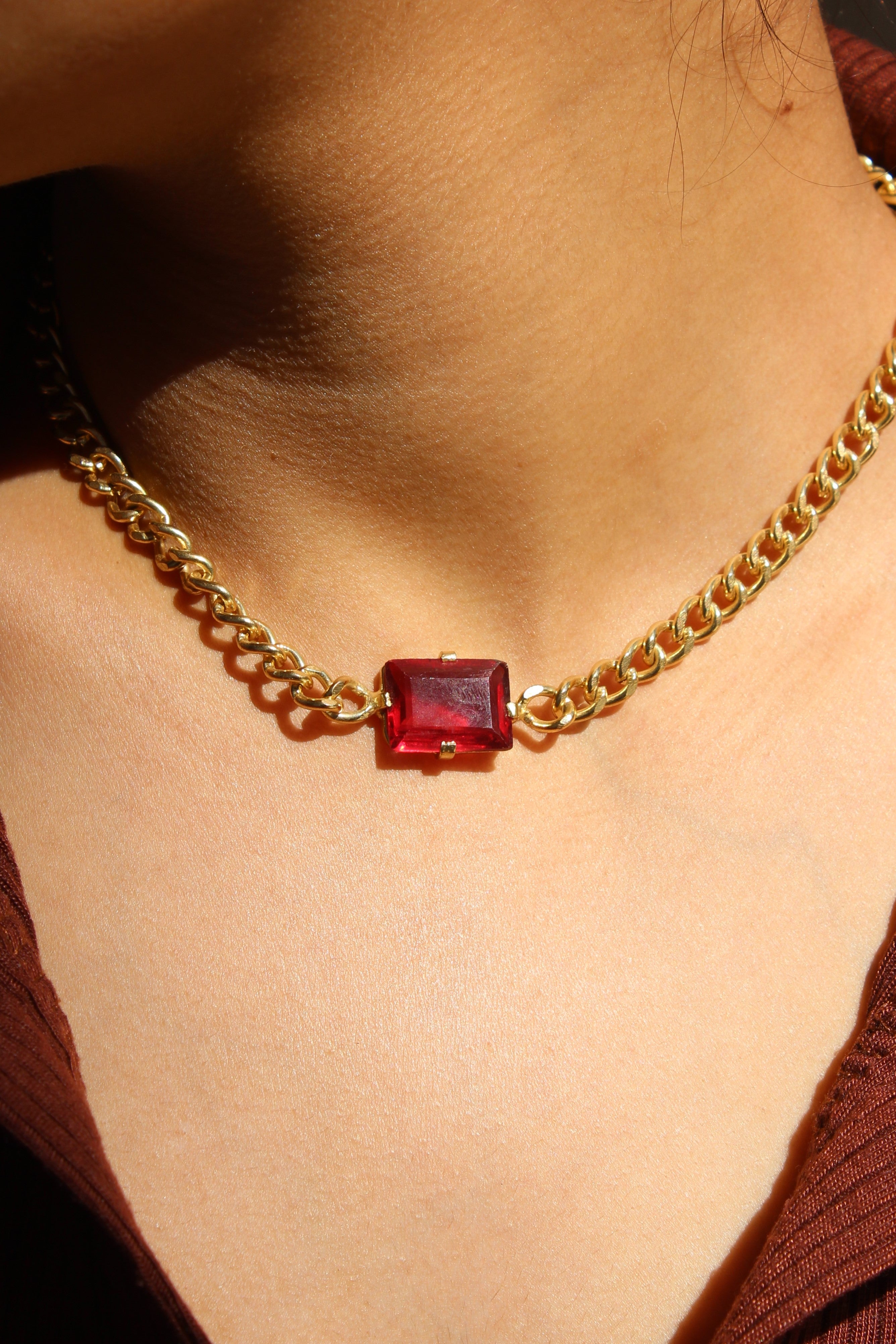 Ekanki Choker