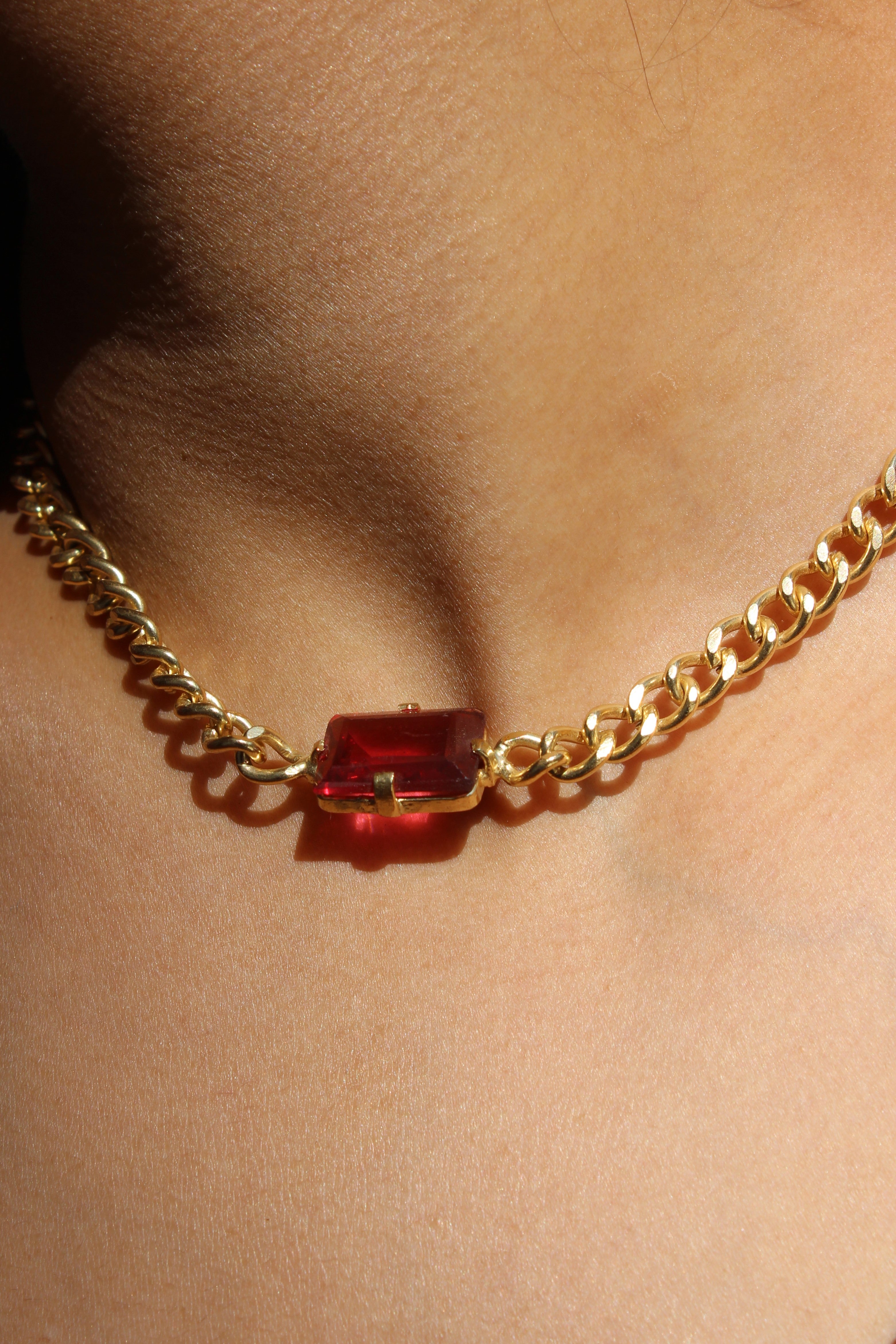 Ekanki Choker