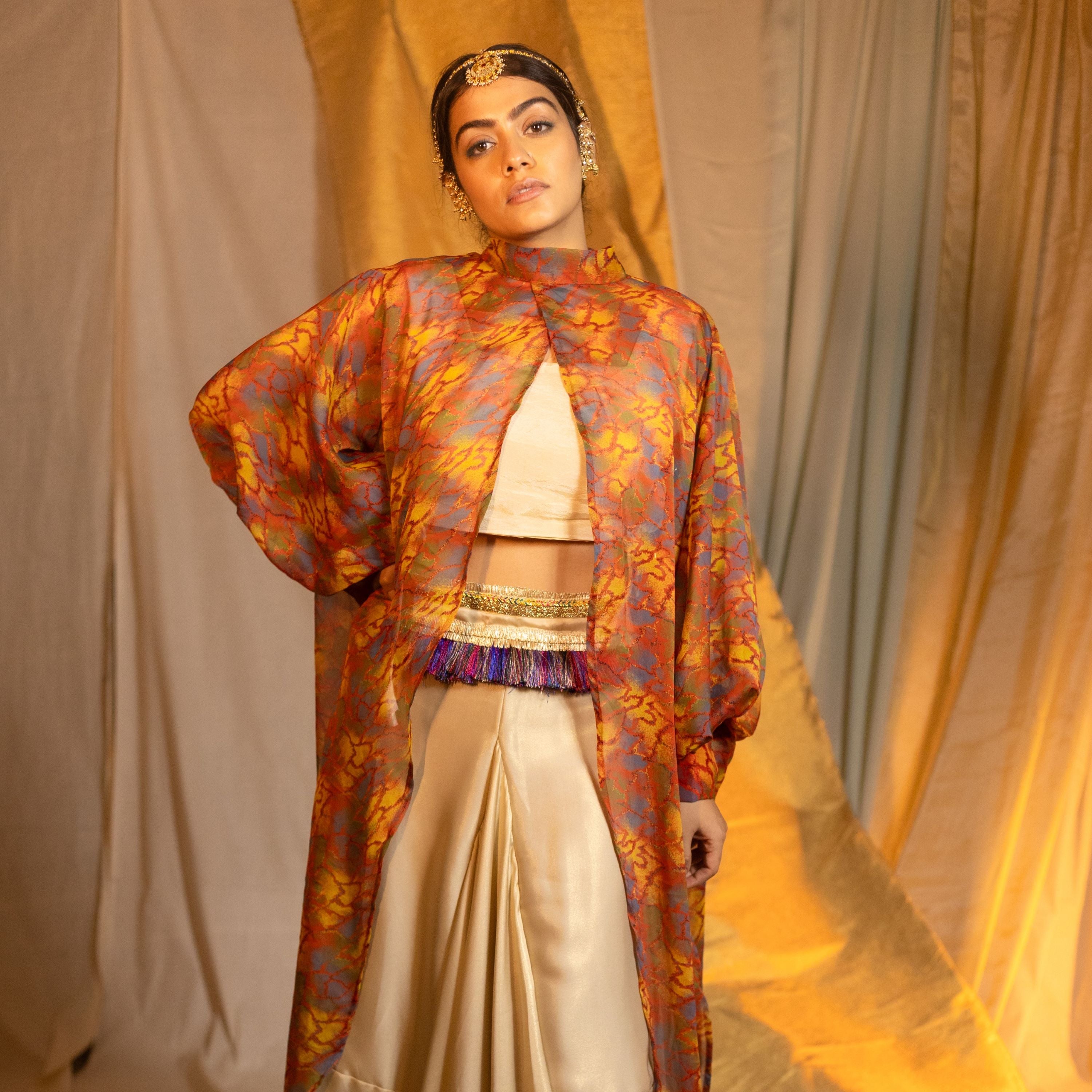 Bahar Bishop Sleeve Cape