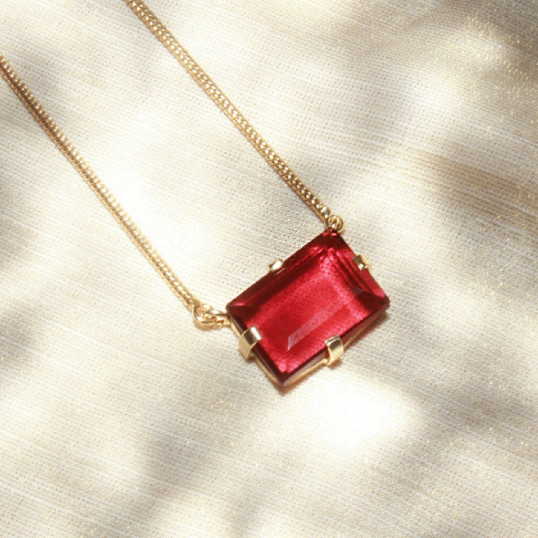 Stone Pendant Chain
