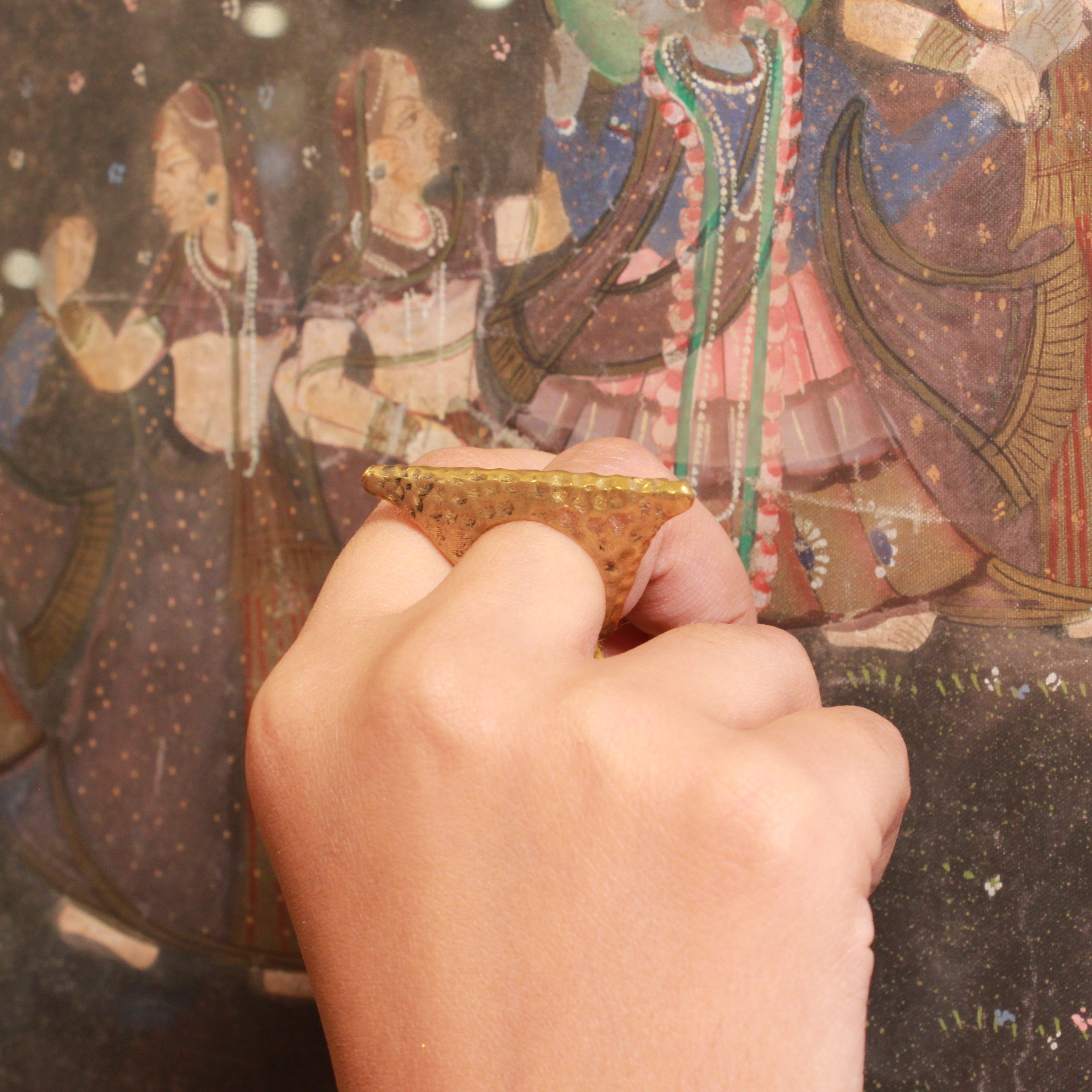 Trikona Ring