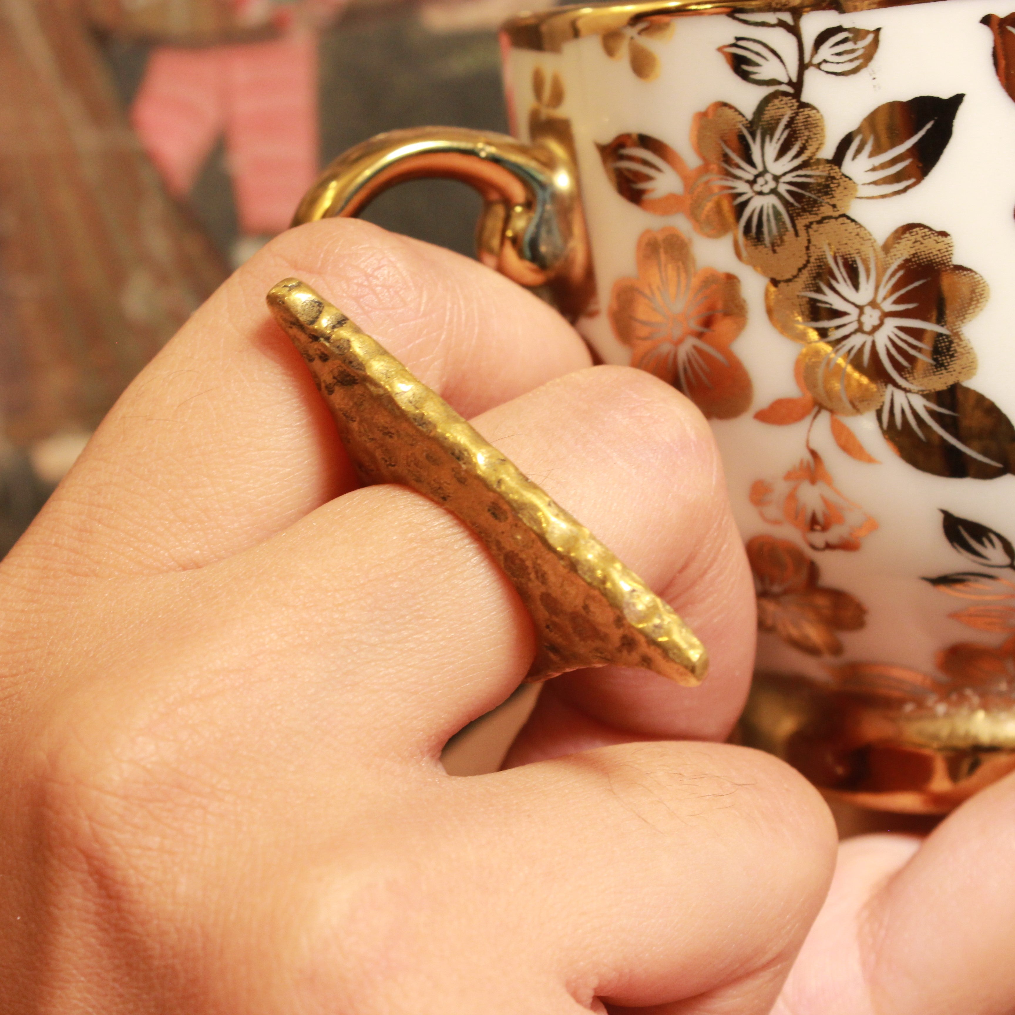 Trikona Ring