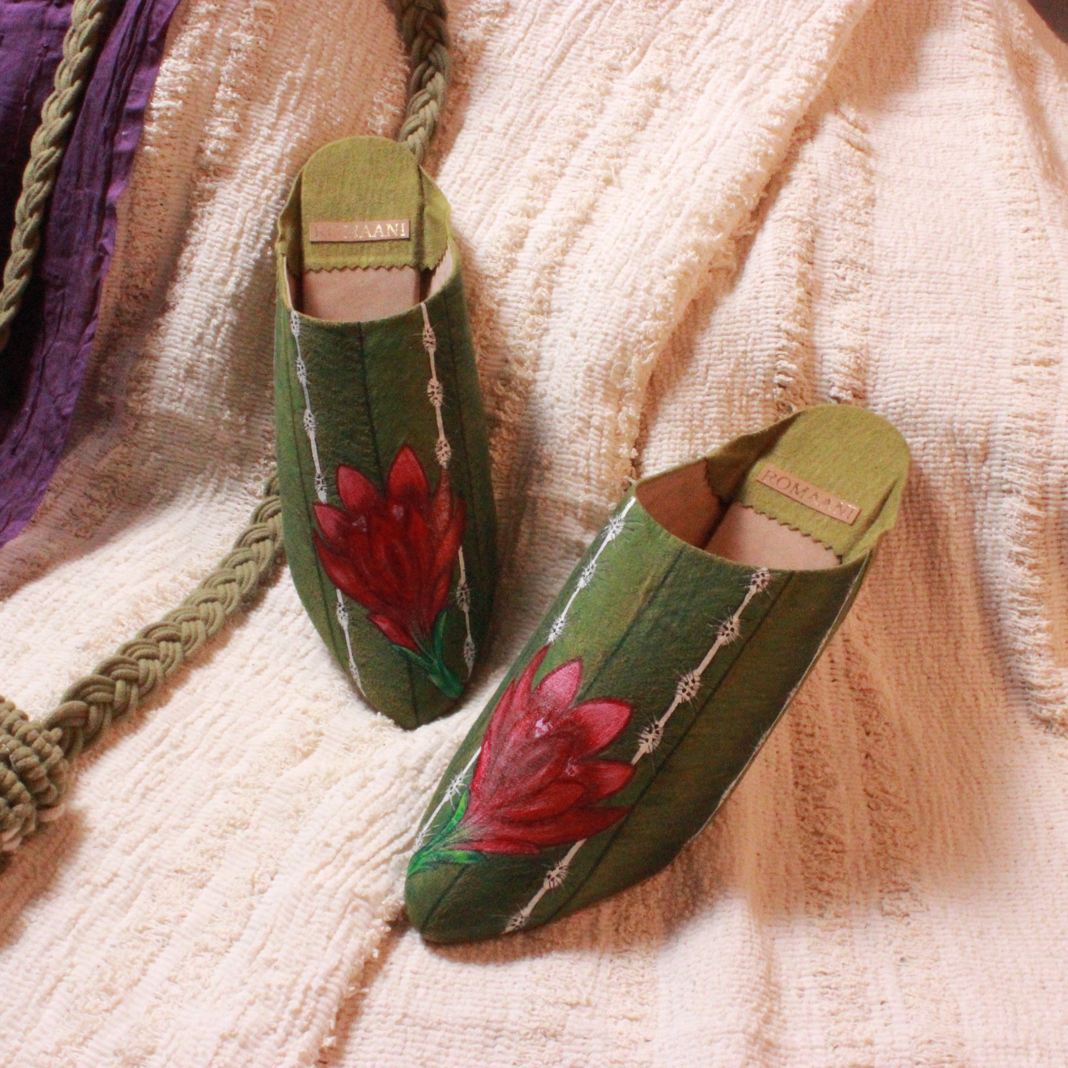 Cactus Flower Handpainted Vegan Baboush